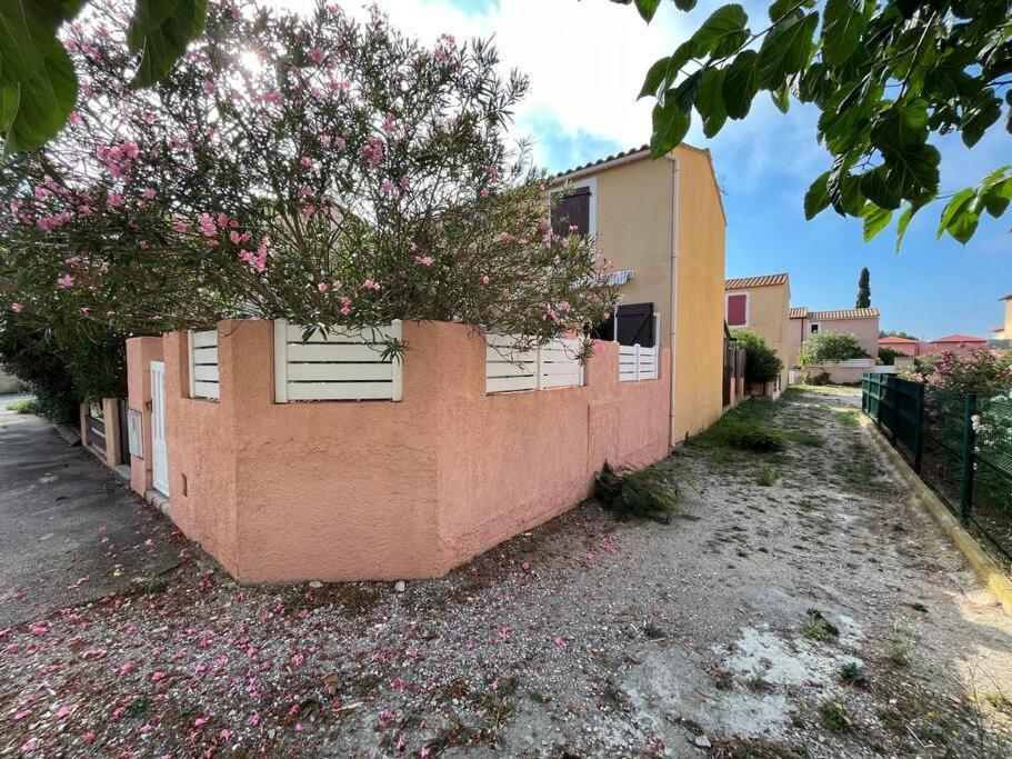 Maison Vacances Proche De La Mer Le Barcares Exterior photo